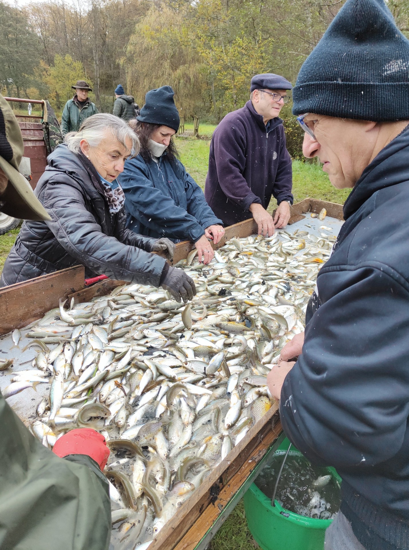 La pêche à Givallois n'est pas réservée qu'aux hommes !